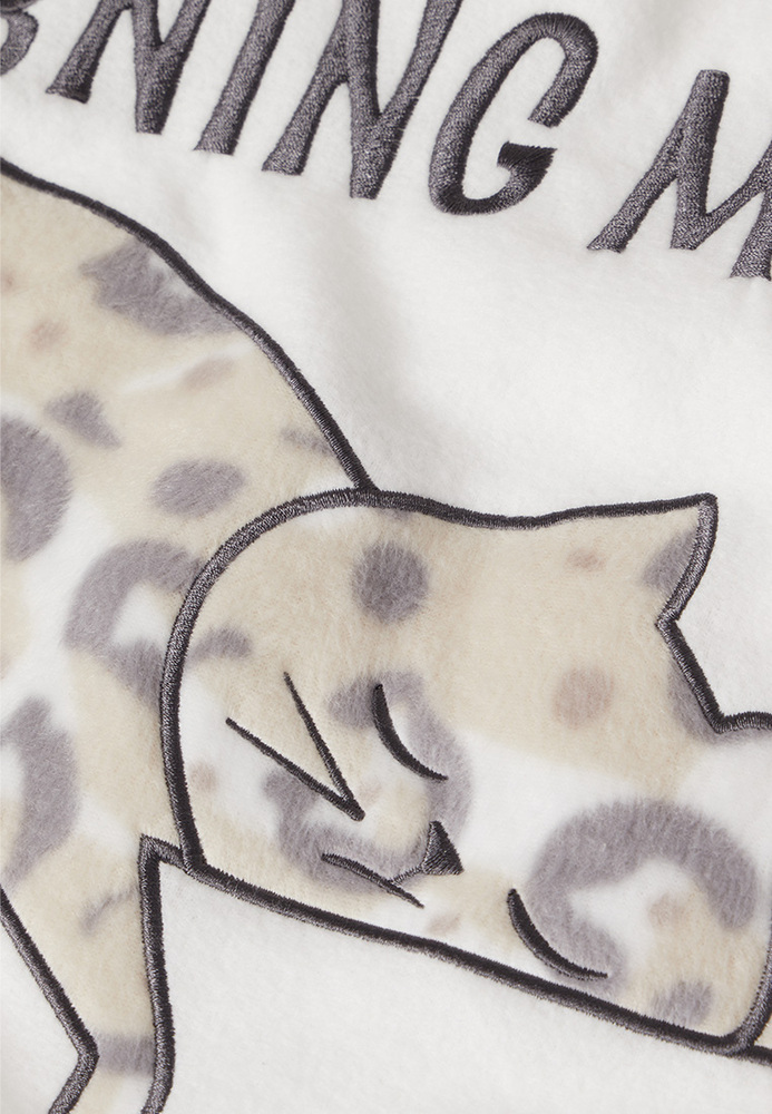 Pyjama-Shirt mit Katzen-Motiv