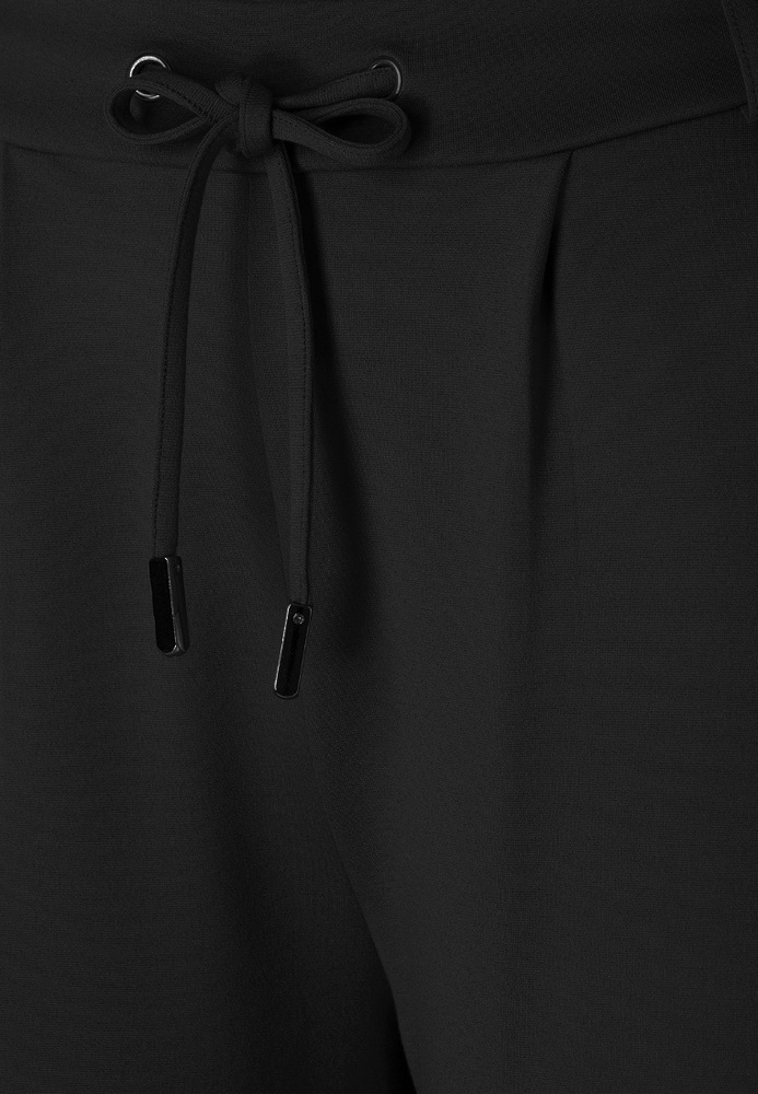 Stoffhose mit Bundfalten