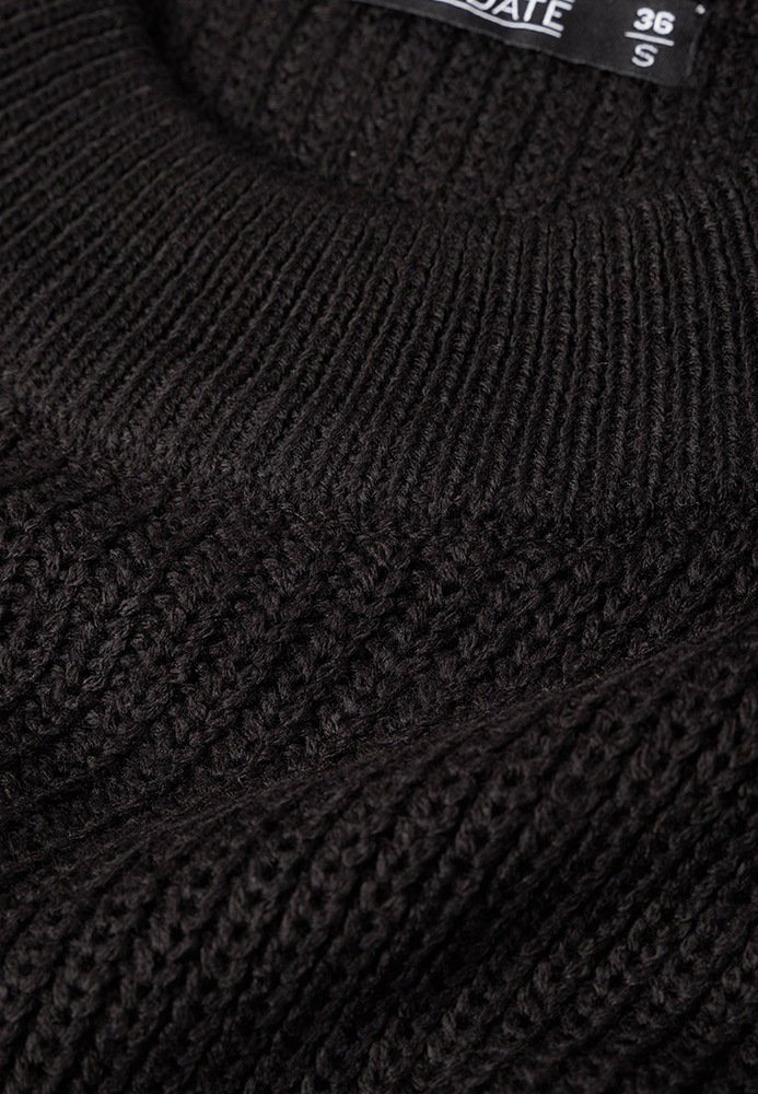 Strickpullover mit Stehkragen