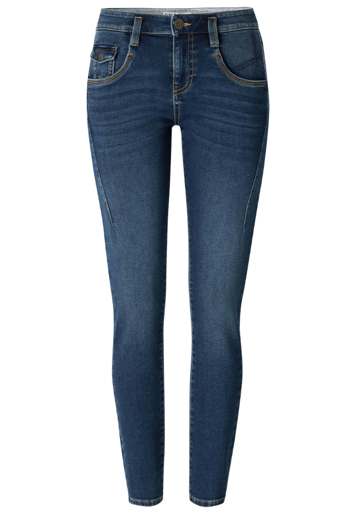 Slim Regular Waist Jeans