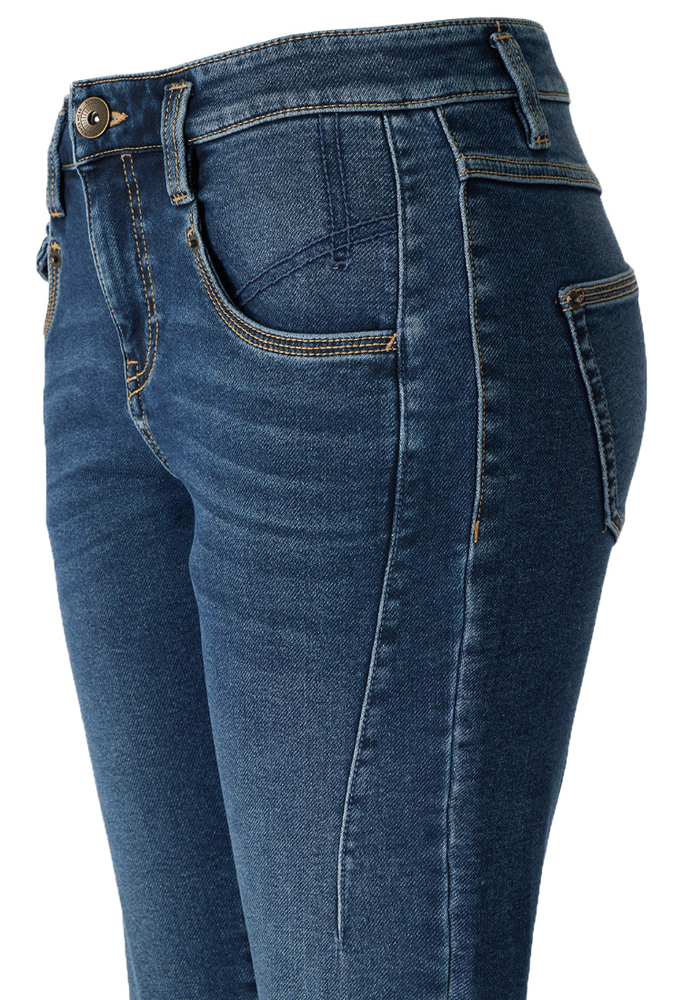Slim Regular Waist Jeans