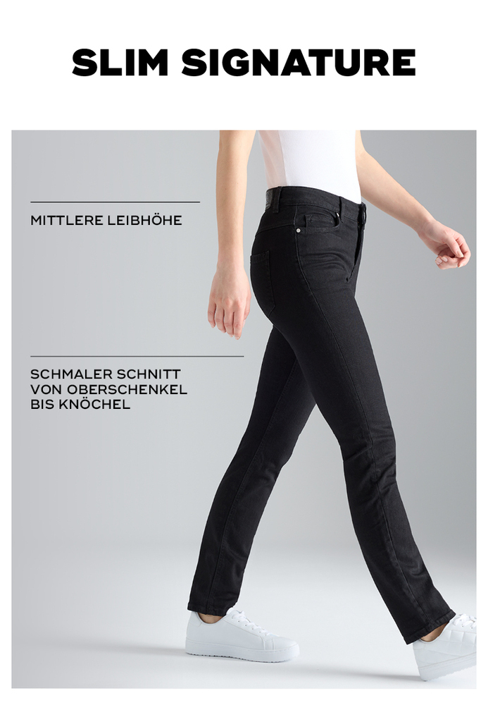 Slim Signature Jeans