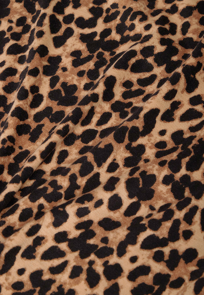 Shirt im Leo-Design Shirt im Leo-Design