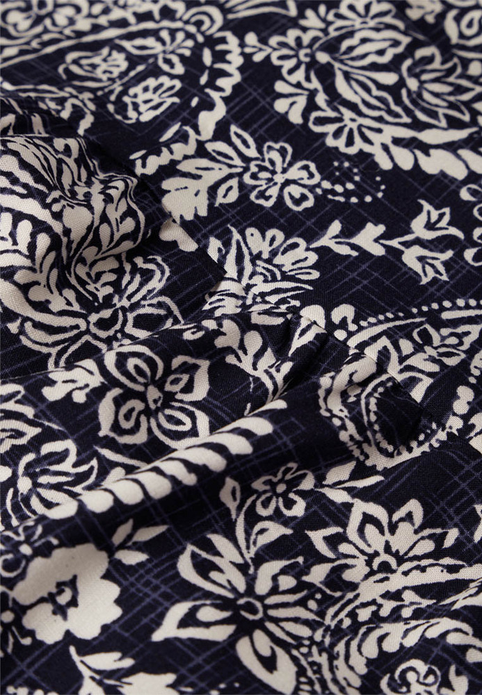 Kleid mit Paisley-Muster