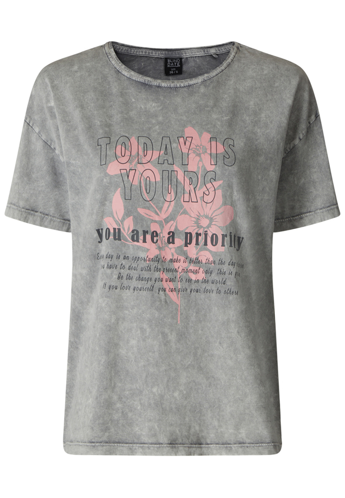 Shirt im Acid-Wash Shirt im Acid-Wash