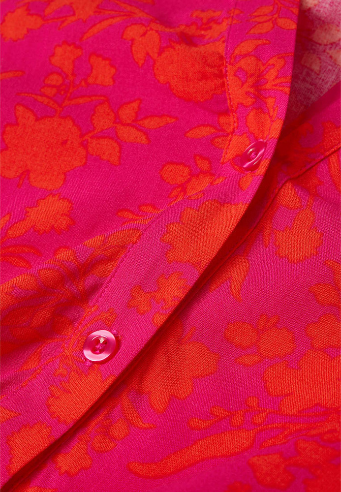 Kleid mit Stufenrock