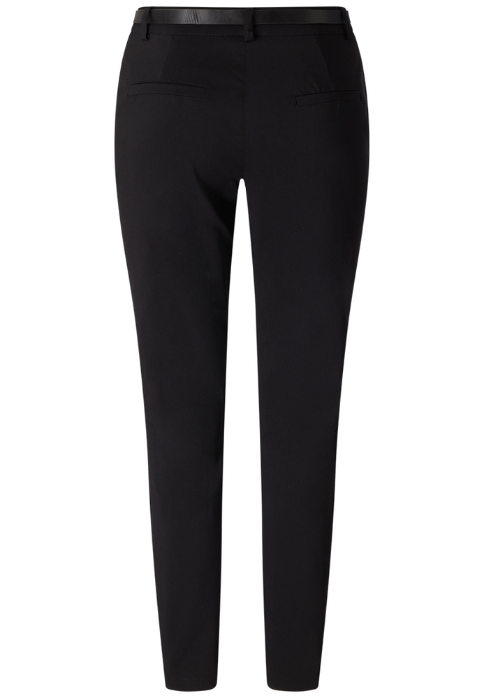 Stoffhose mit Gürtel