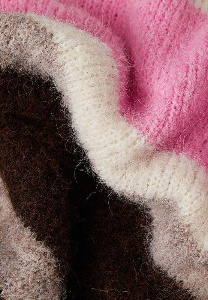 Strickpulli im Colour-Block-Design