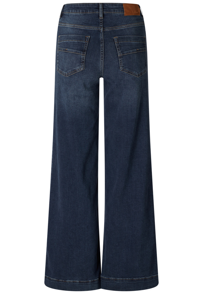 Wide-Leg High-Waist Jeans
