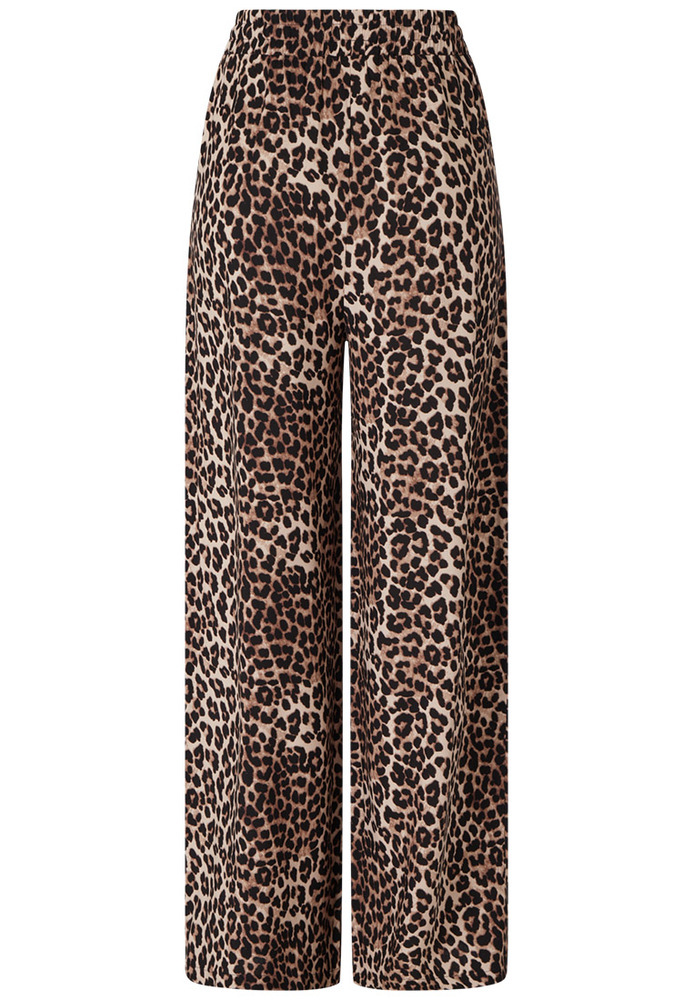 Hose im Leo-Look