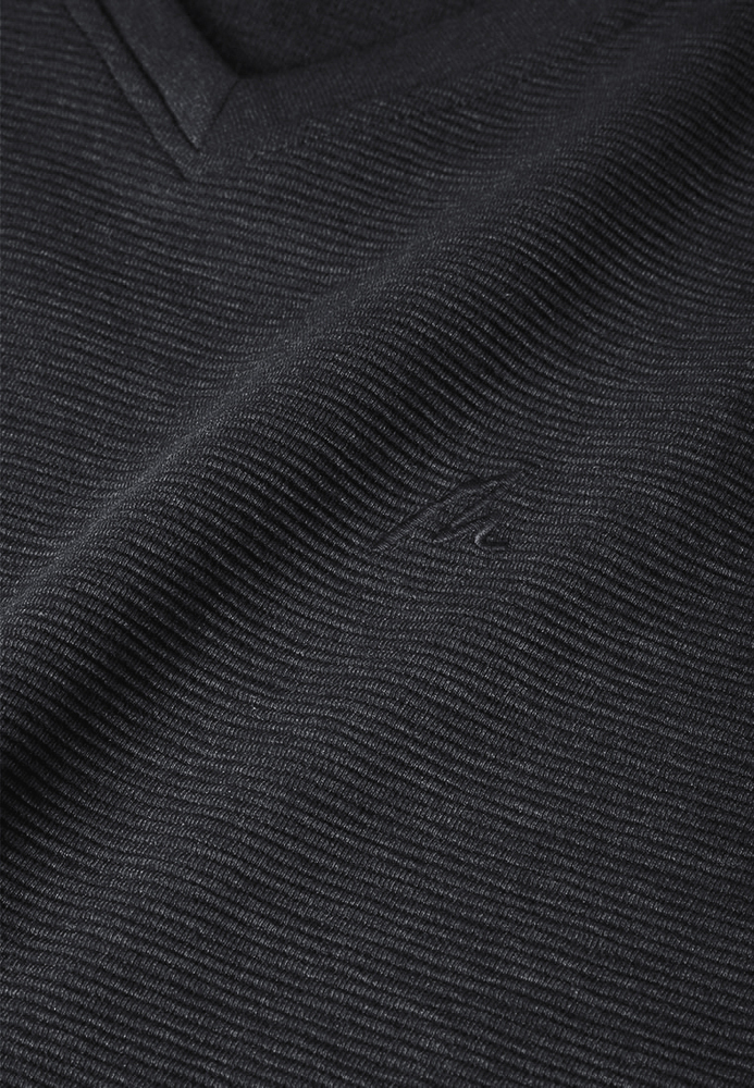 T-Shirt mit V-Ausschnitt