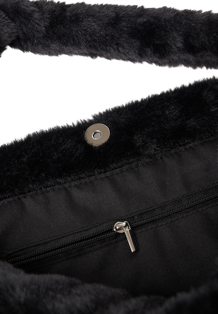 Handtasche aus Fell-Imitat
