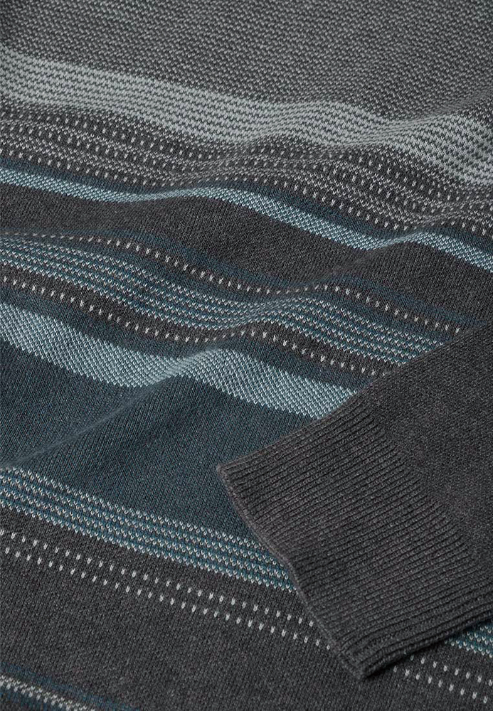 Strickpullover mit Streifenmuster