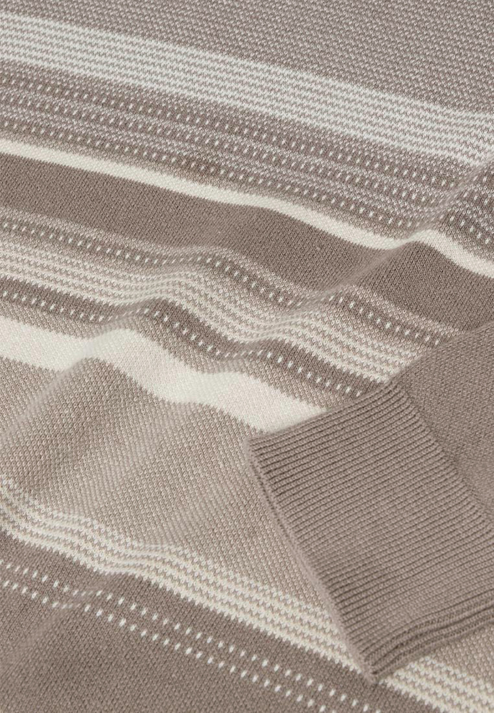 Strickpullover mit Streifenmuster