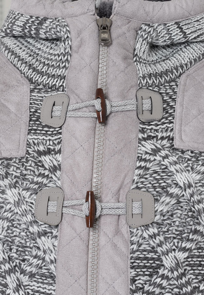Strickjacke mit Zopfmuster