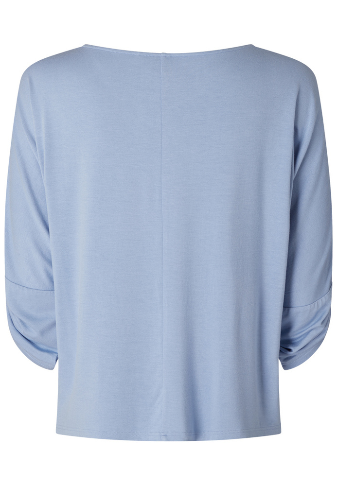 Bluse im Material-Mix