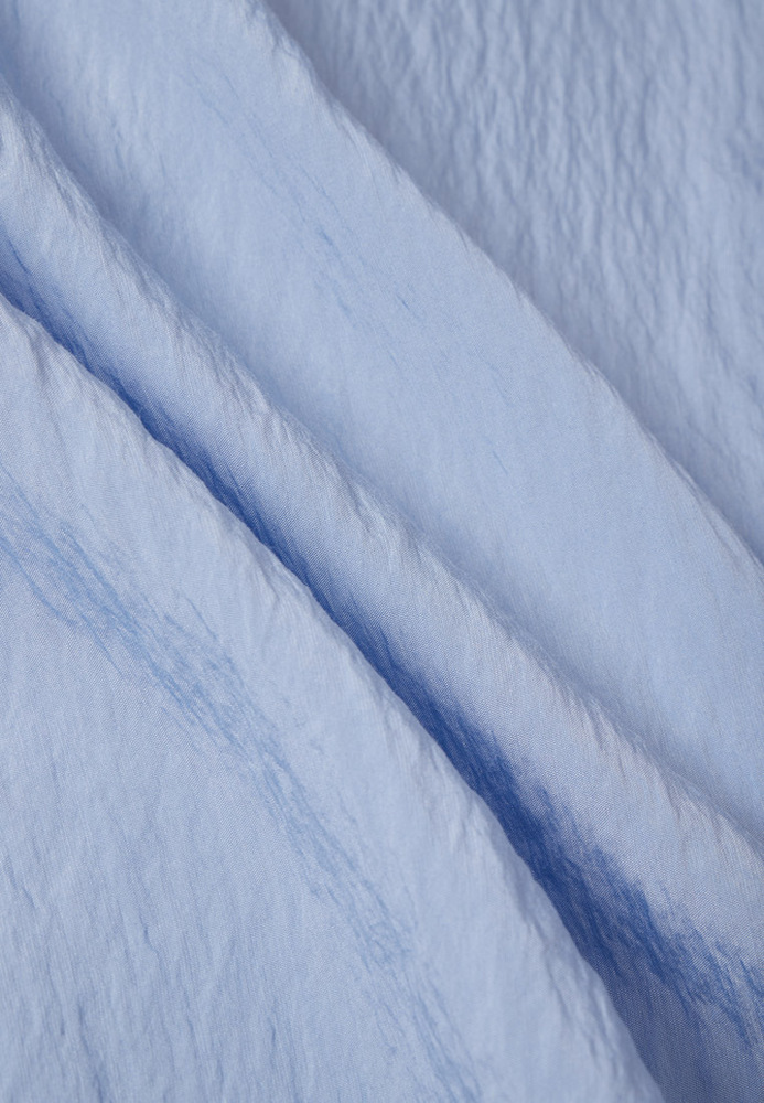 Bluse im Material-Mix