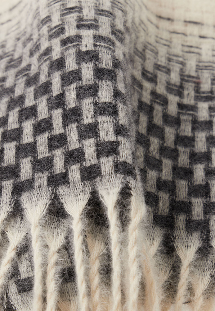 Schal mit Farbverlauf