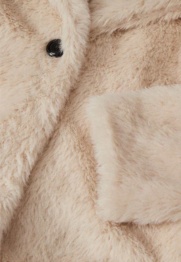 Jacke aus Fell-Imitat