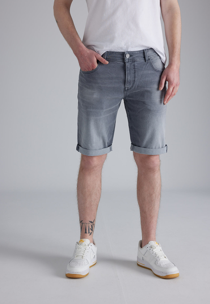 Basic-Bermuda-Shorts